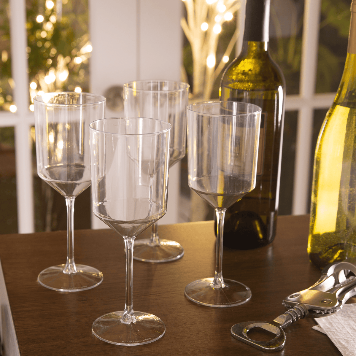 Upscale Round Clear Plastic Wine Cups | 4 Cups